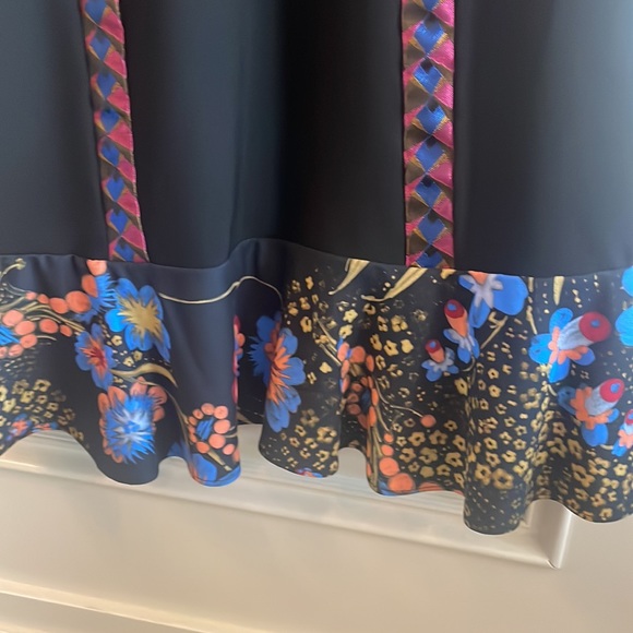 Etro NWT crepe de chine flutter sleeve dress - Picture 3 of 6